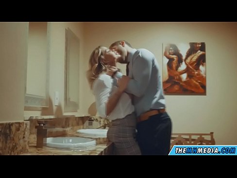 ❤️ Cum busty flava seducit in latrinae publicae Sex video  at porn la.assay-define-smartlink.ru